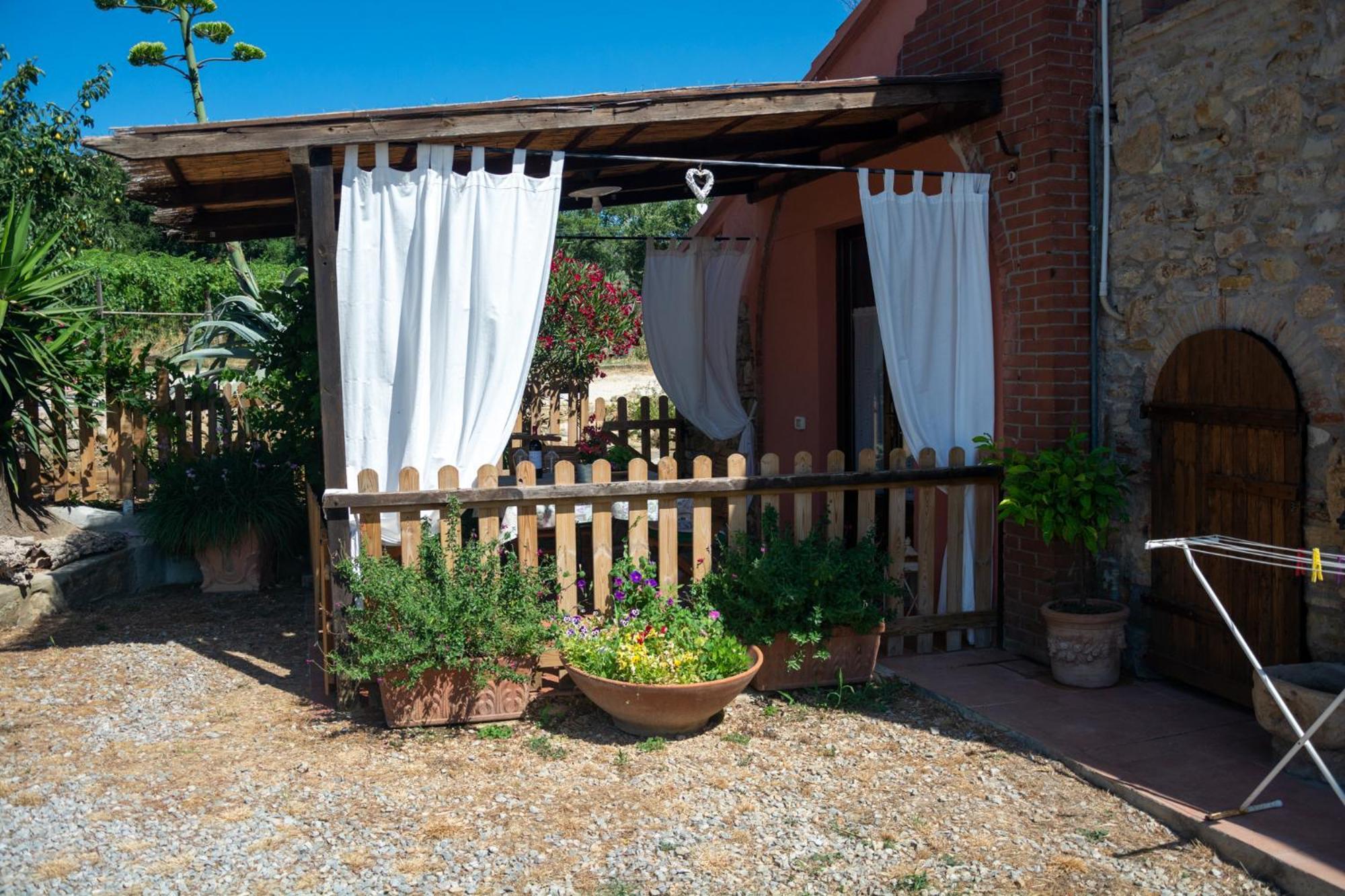 Agriturismo Colle Vento Suvereto Δωμάτιο φωτογραφία